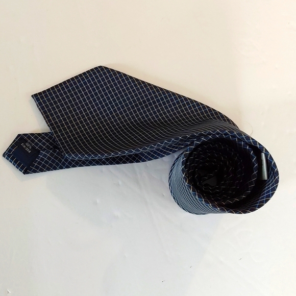 Alexis Holt Men's Blue/ Gold  Checkered Tie Silk Business/ Formal Sz.59' Inches - Picture 3 of 5